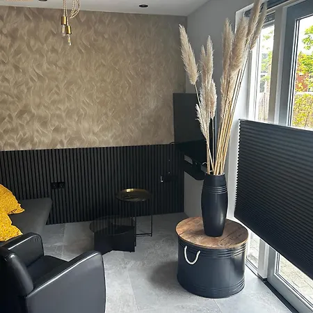 Huize Hertog Met Whirlpool 4*