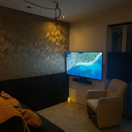 Frühstückspension Huize Hertog Met Whirlpool