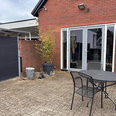 Frühstückspension Huize Hertog Met Whirlpool