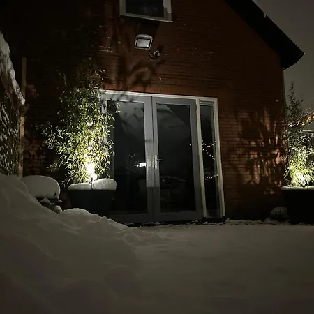 Huize Hertog Met Whirlpool Frühstückspension