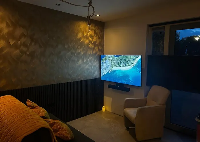 Bed & Breakfast Huize Hertog Met Whirlpool